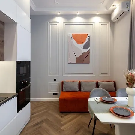 кості левицького 11 דירה לבוב