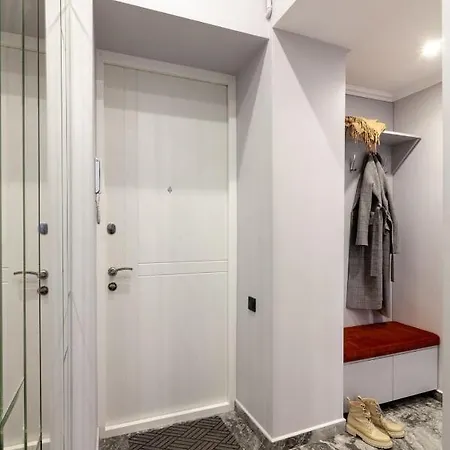 кості левицького 11 Apartamento
