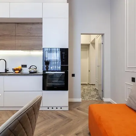 кості левицького 11 * Λβιβ