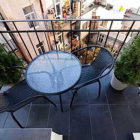 Apartamento кості левицького 11 *